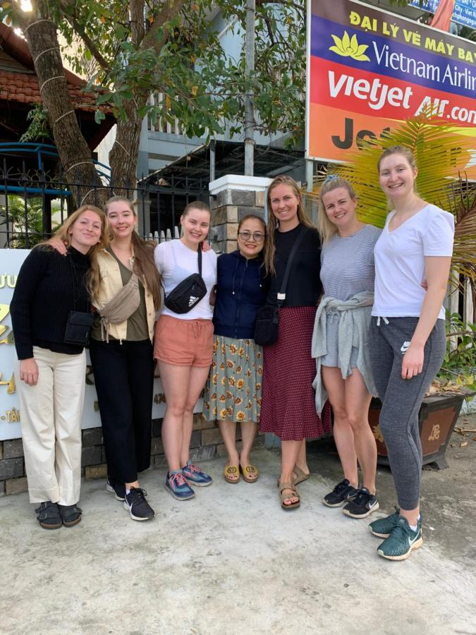 Cheerful Hoi An Hostel Exterior photo