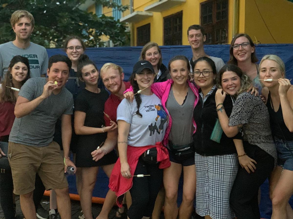 Cheerful Hoi An Hostel Exterior photo
