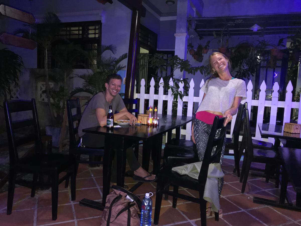 Cheerful Hoi An Hostel Exterior photo