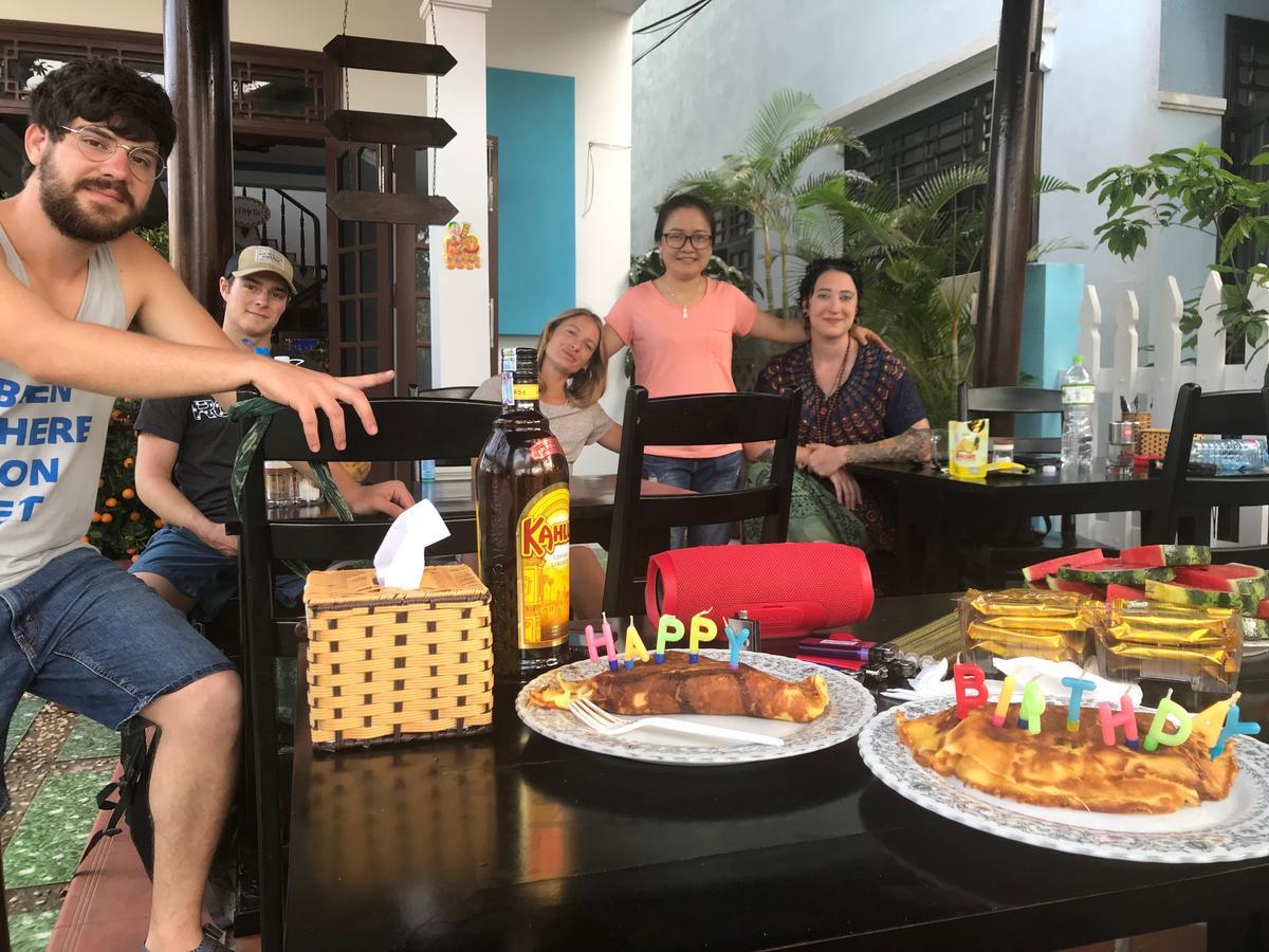 Cheerful Hoi An Hostel Exterior photo