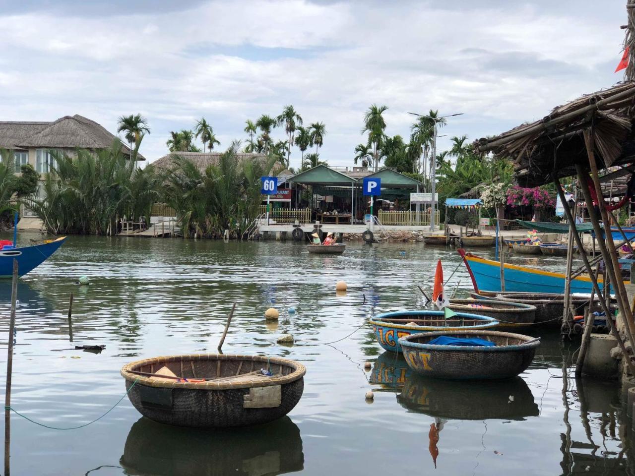 Cheerful Hoi An Hostel Exterior photo